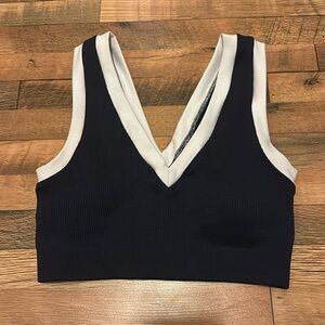 super cute comfy top!